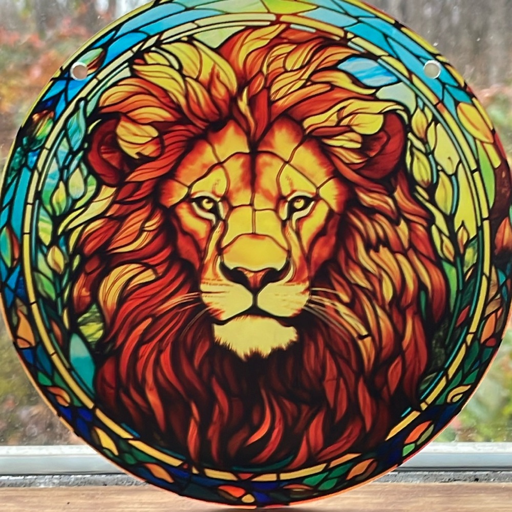 Suncatcher Acrylic Decorative Lion Wildlife Animal Home Cabin Office Decor